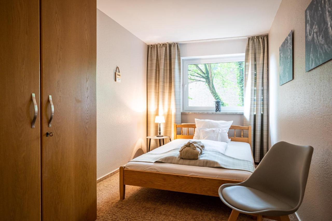 Waldhotel Tannenhaeuschen Wesel  Eksteriør bilde